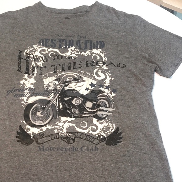 Royal Class Gray Graphic Tee - Picture 3 of 10